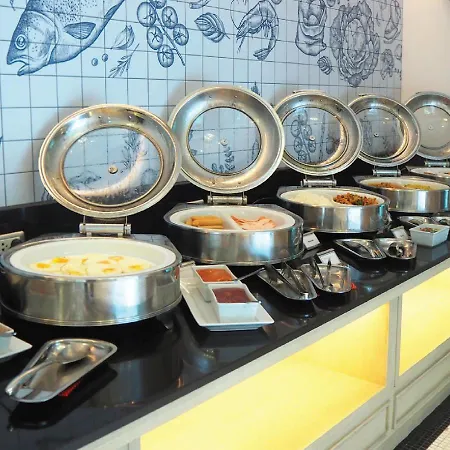 Court Wing Hotel Sukhumvit Bangkok